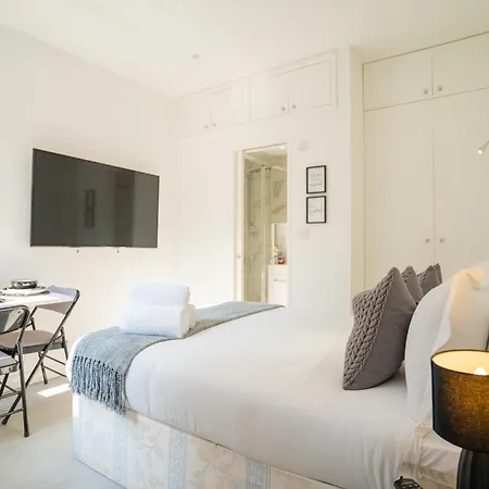 Tranquil Retreat In Appartamento