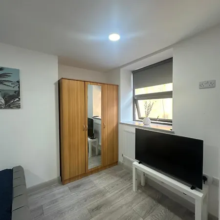Apartment Luxury Flat In London! E1!f3 London