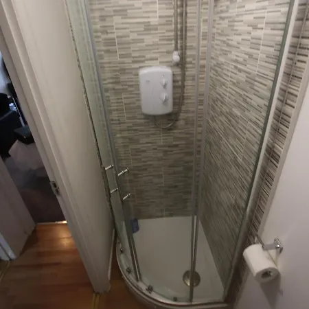 Nice Holiday Studio 15 Mins From Central