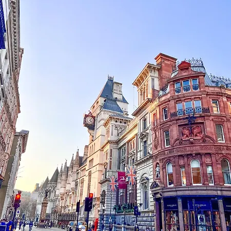 公寓 Excellent Entire Between St Pauls Cathedral And Covent Garden 伦敦
