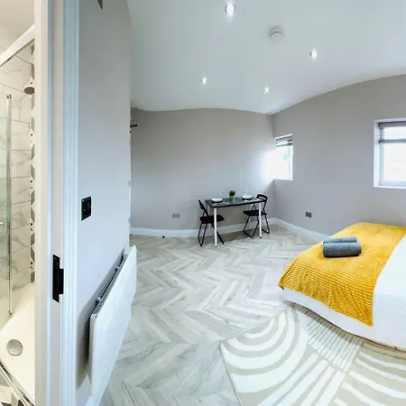 Affittacamere London Heathrow Airport Only 5 Mins To Airport West Drayton (Middlesex)