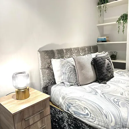 Detached House With Free Parking In Little Venice Near Paddington Hyde Park * Londres