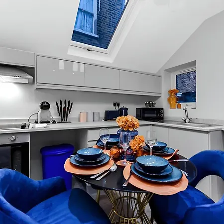 Palatial Style House Secs To Lovely River Walk * 伦敦