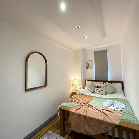 Stylish 1 Bedroom In Central * London