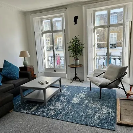 Apartment Chelsea Large 2 Bed 2 Bath Sydney Street Sw3