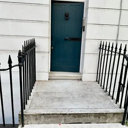 Chelsea Large 2 Bed 2 Bath Sydney Street Sw3 Apartment