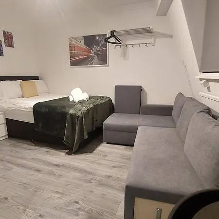 Apartment Gray's Road London
