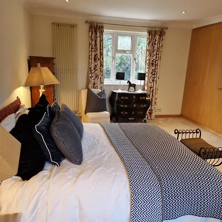 Holiday home Stunning 5 Bedroom Putney House London