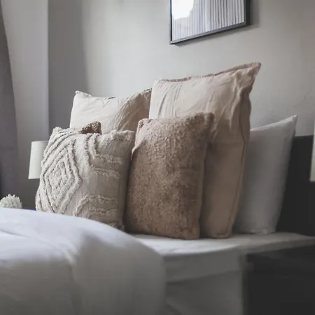 The Peckham Apartment *
