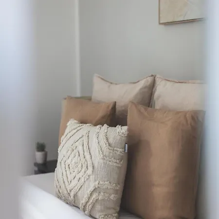 The Peckham Apartment *