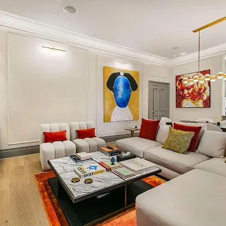 Ultra Luxury Holland Park Apartment