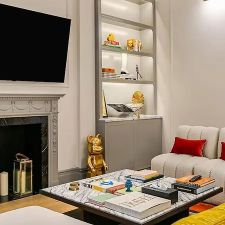 Ultra Luxury Holland Park Apartment London