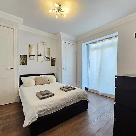Apartment Trendy One Bedroom