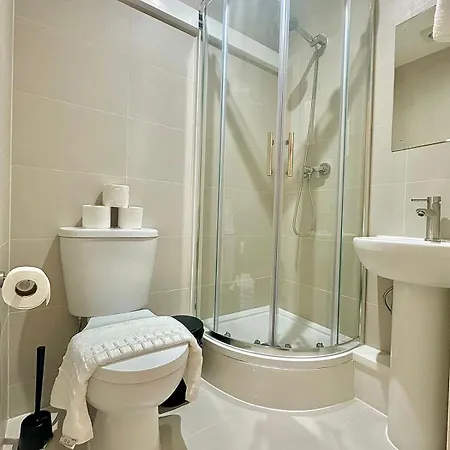 264 Pentonville Road Hostel