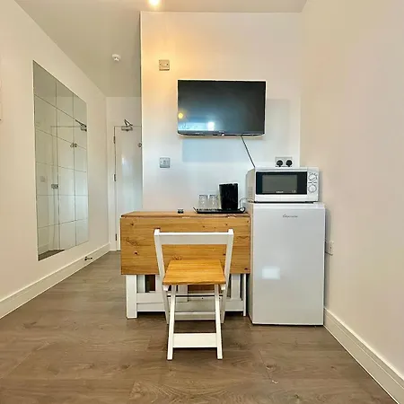 Hostel 264 Pentonville Road London