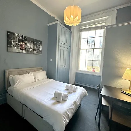 Kensington Gardens Aparthotel Londýn