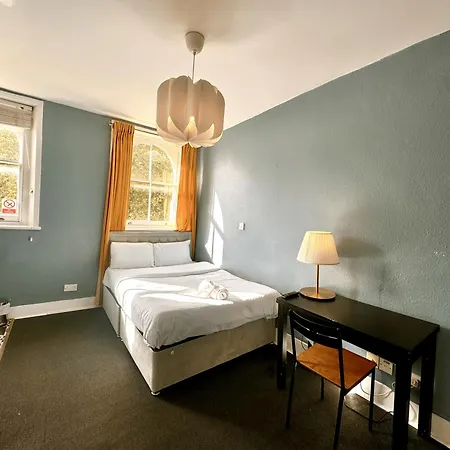 Aparthotel Kensington Gardens