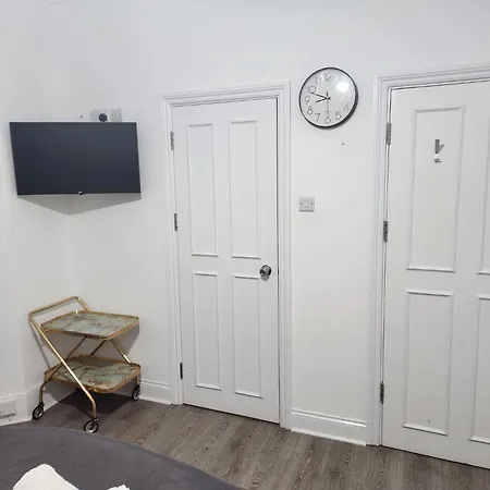 The London En-suite * Ilford
