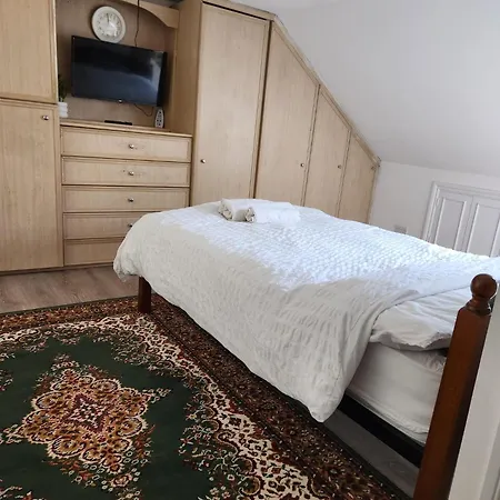 The London En-suite Hotel