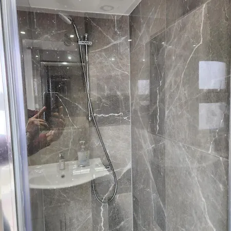 Hotel The London En-suite Ilford