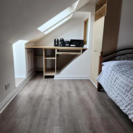 The London En-suite Hotel Ilford