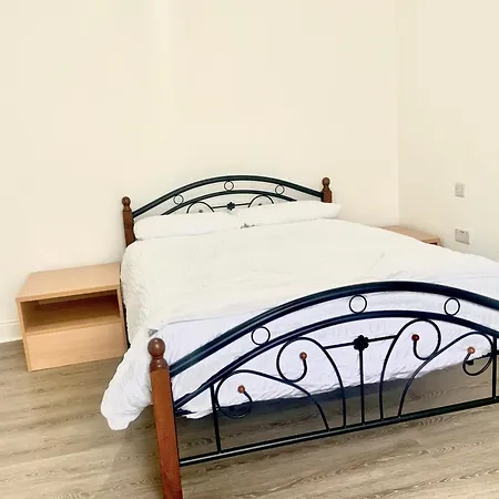 The London En-suite *