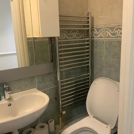 The London En-suite Hotel
