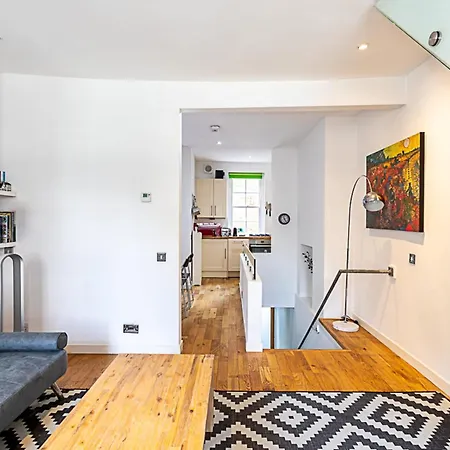 Апартаменты Farringdon Leo Loft Лондон