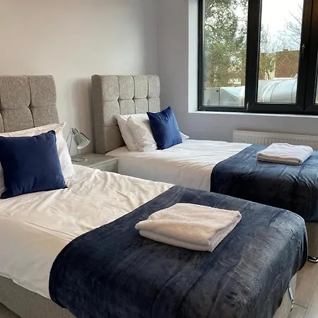 2-bedroom Flats Near Heathrow That Are Cozy Ciean Secure Apartmán
