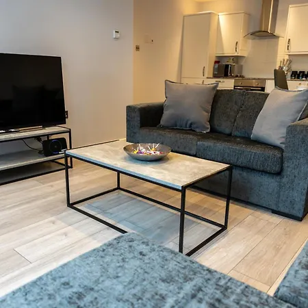2-bedroom Flats Near Heathrow That Are Cozy Ciean Secure