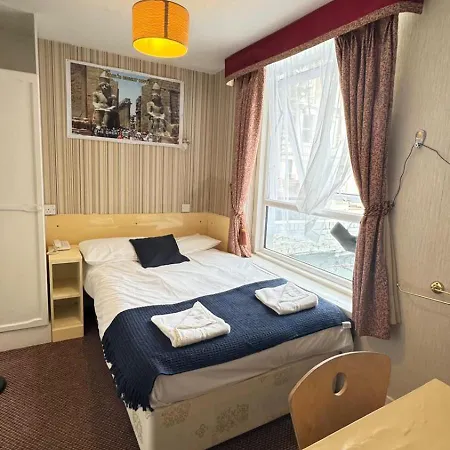 Earls Court Guest house