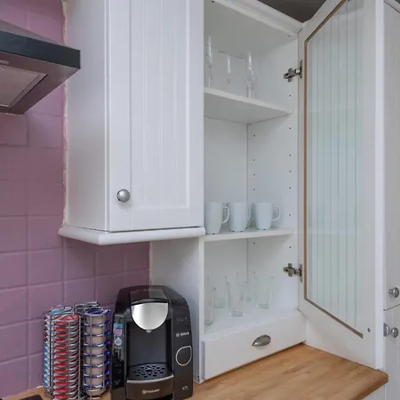 公寓 Stunning With Parking And Garden Sleeps 6