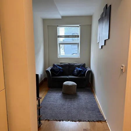 Bond Mayfair Apartment London
