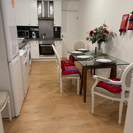 Compact And Friendly Price Homestay