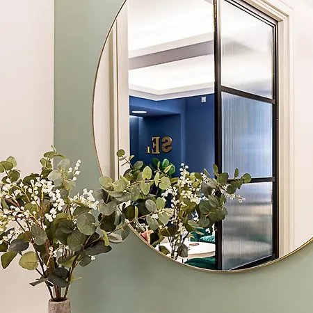 בית נופש Pepys House A Modern Touch Of History