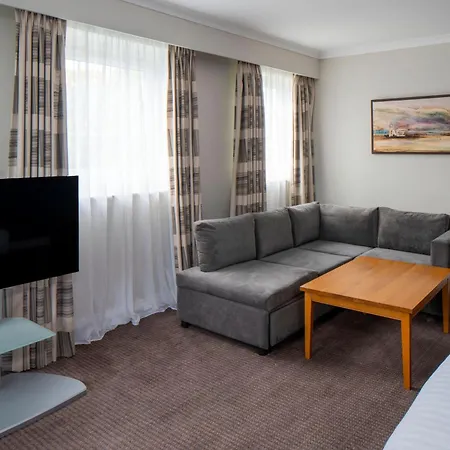 Hotel London Aerodrome Hotel, Bw Signature Collection