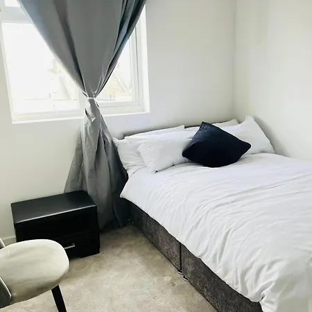 Holiday home Cricklewood Boutique