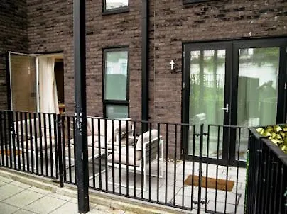 山林小屋 Kayz Lodge- Luxury Ensuite-private & Shared In A New House At The Olympic Village Overlooking Stratford Westfield And Tube Station *