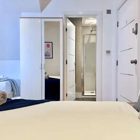 Konukevi En-suites With Free Parking 30min To *