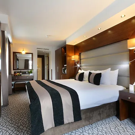 Park Grand Kensington Hotel