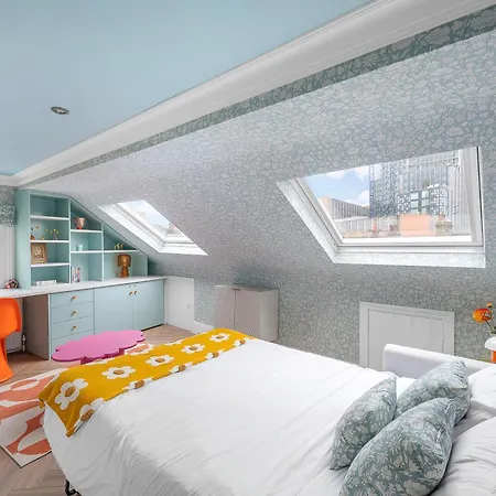 Blossom House New 3bed House In Barons Court Holiday home *