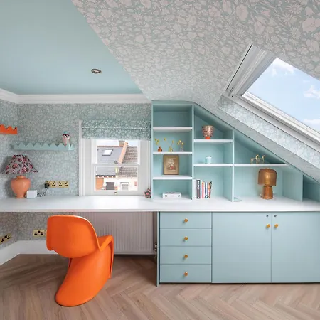 Blossom House New 3bed House In Barons Court Holiday home *