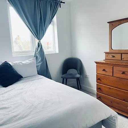 Holiday home Cricklewood Boutique