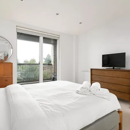 Apartment Brilliantly Connected 1bd Flat By Clissold Park *