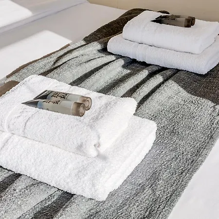 Apartment Comfy 1br Flat, 5 Minutes Chalk Farm Tube London