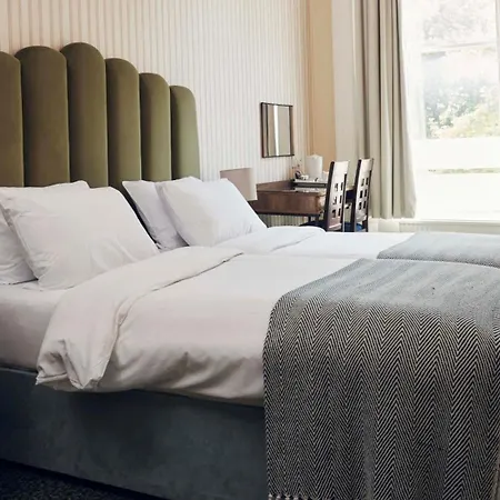 Hotel The Columbia London