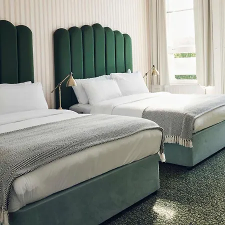 Hotel The Columbia London