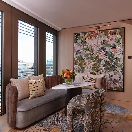 Pan Pacific 5*