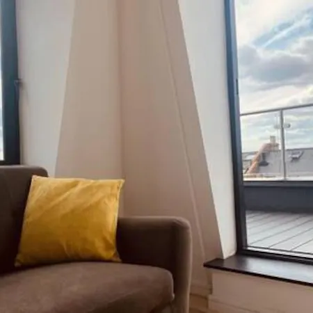 New 1 Bed Flat With Terrace Apartment London