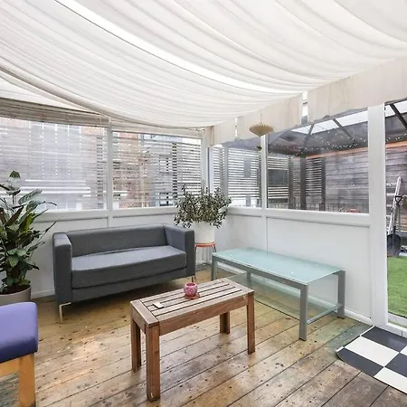 Apartment Two-bedroom Short Term & Flexible Renting Hackney With Free Wifi And Roof Terrace! London